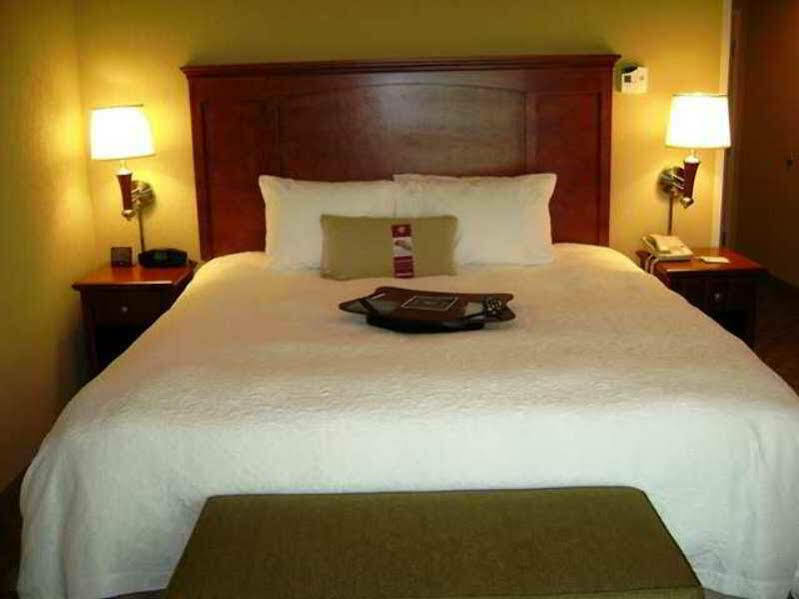 Hampton Inn & Suites Paducah Zewnętrze zdjęcie